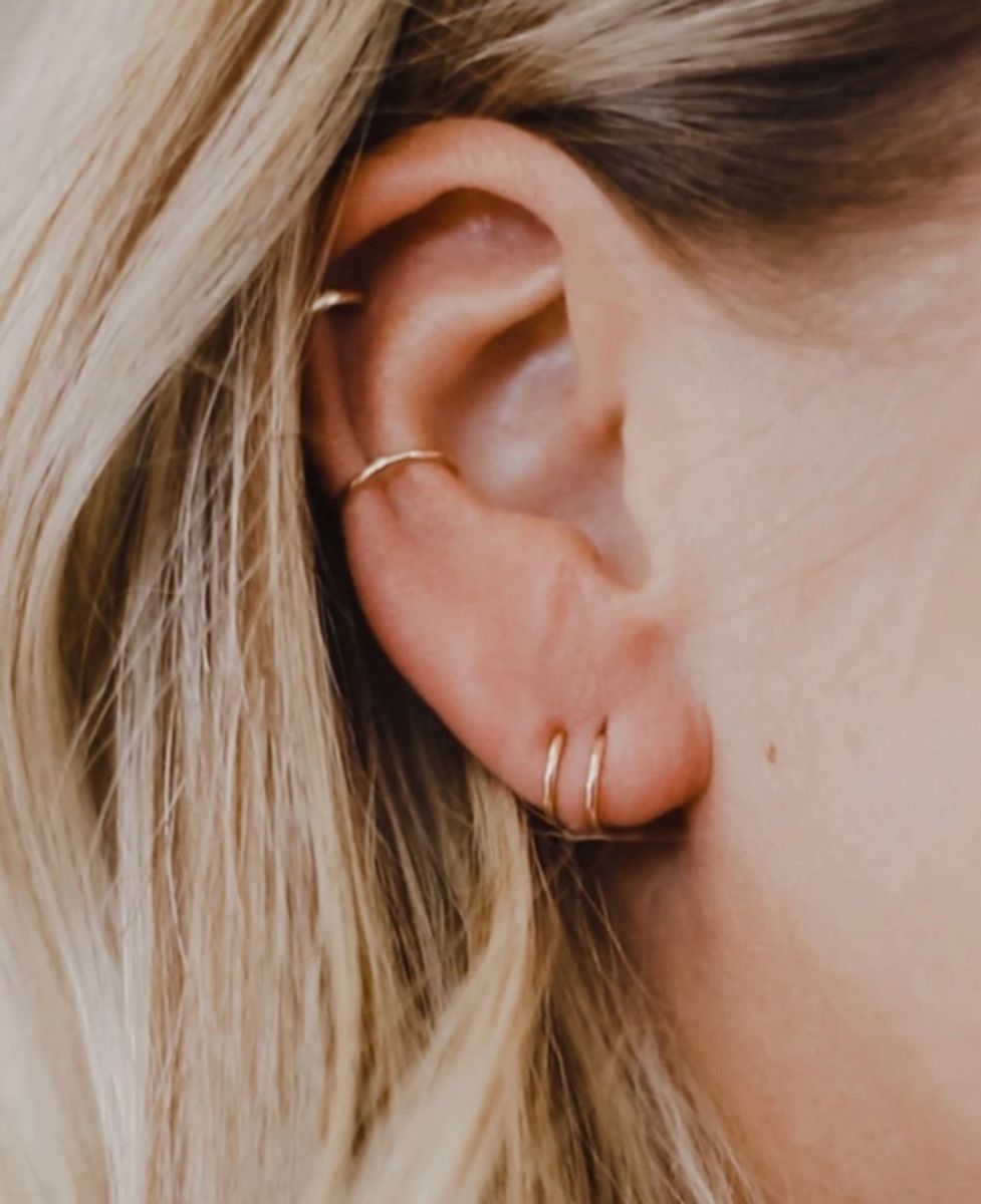 Tiny Twist Earrings_2